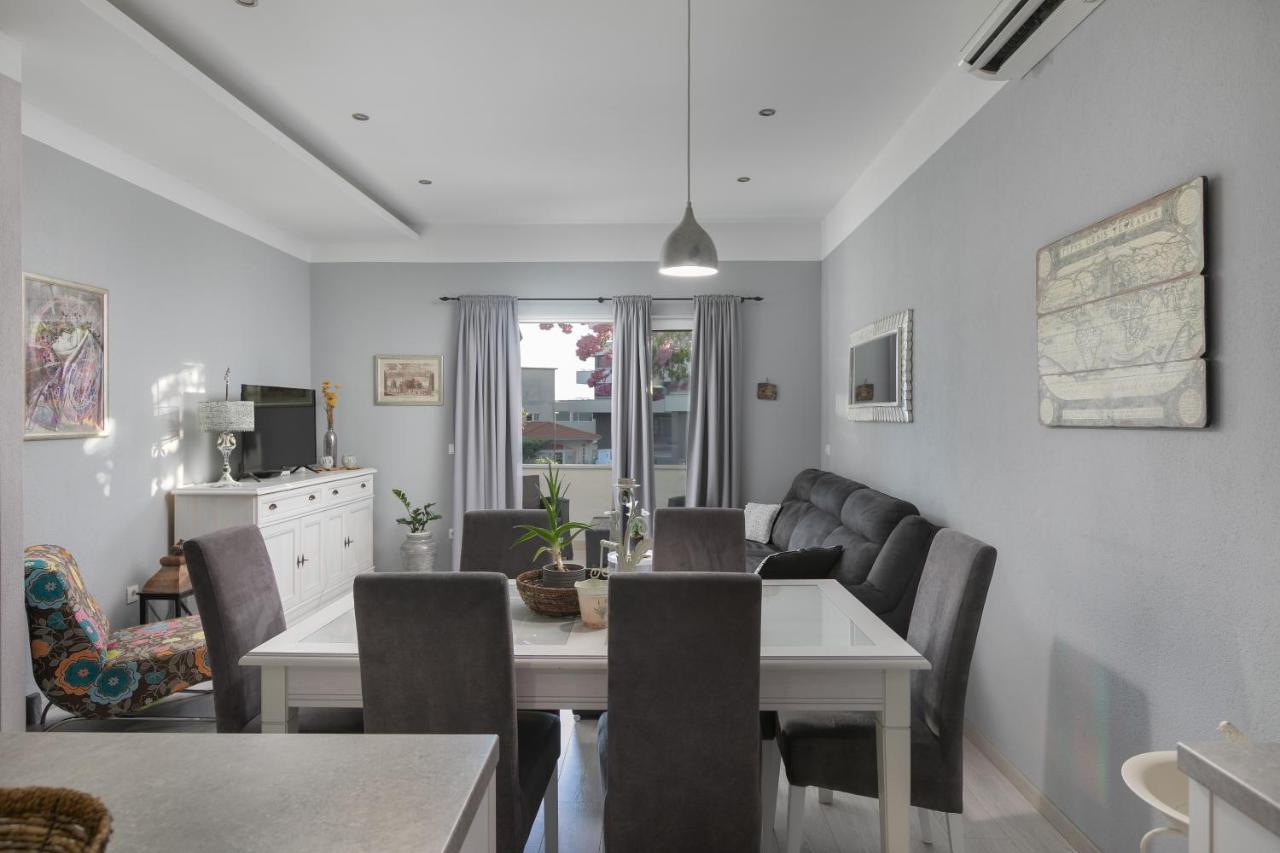 Apartmani Dijana Podgora Exterior foto