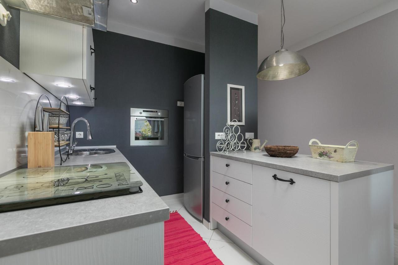 Apartmani Dijana Podgora Exterior foto
