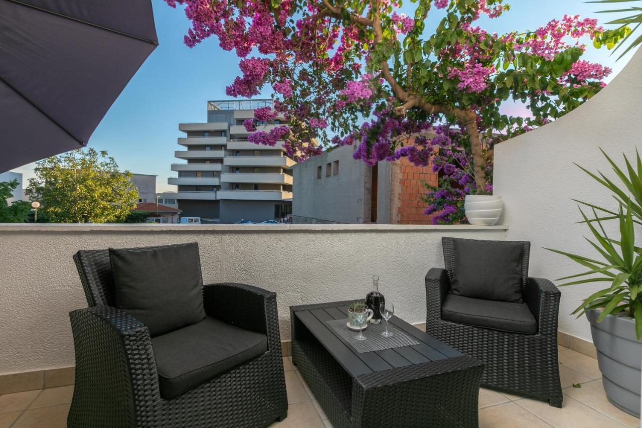 Apartmani Dijana Podgora Exterior foto