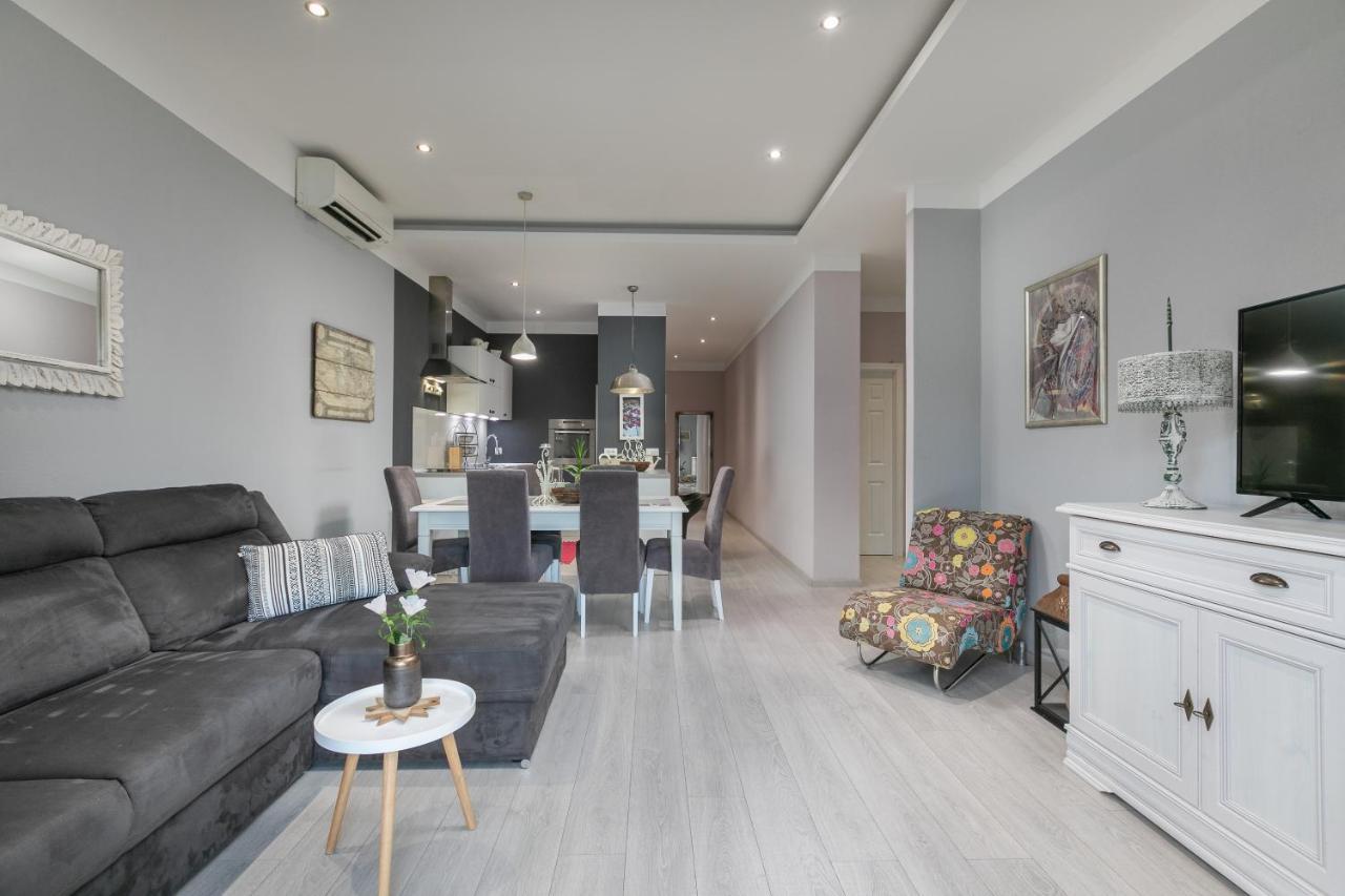 Apartmani Dijana Podgora Exterior foto