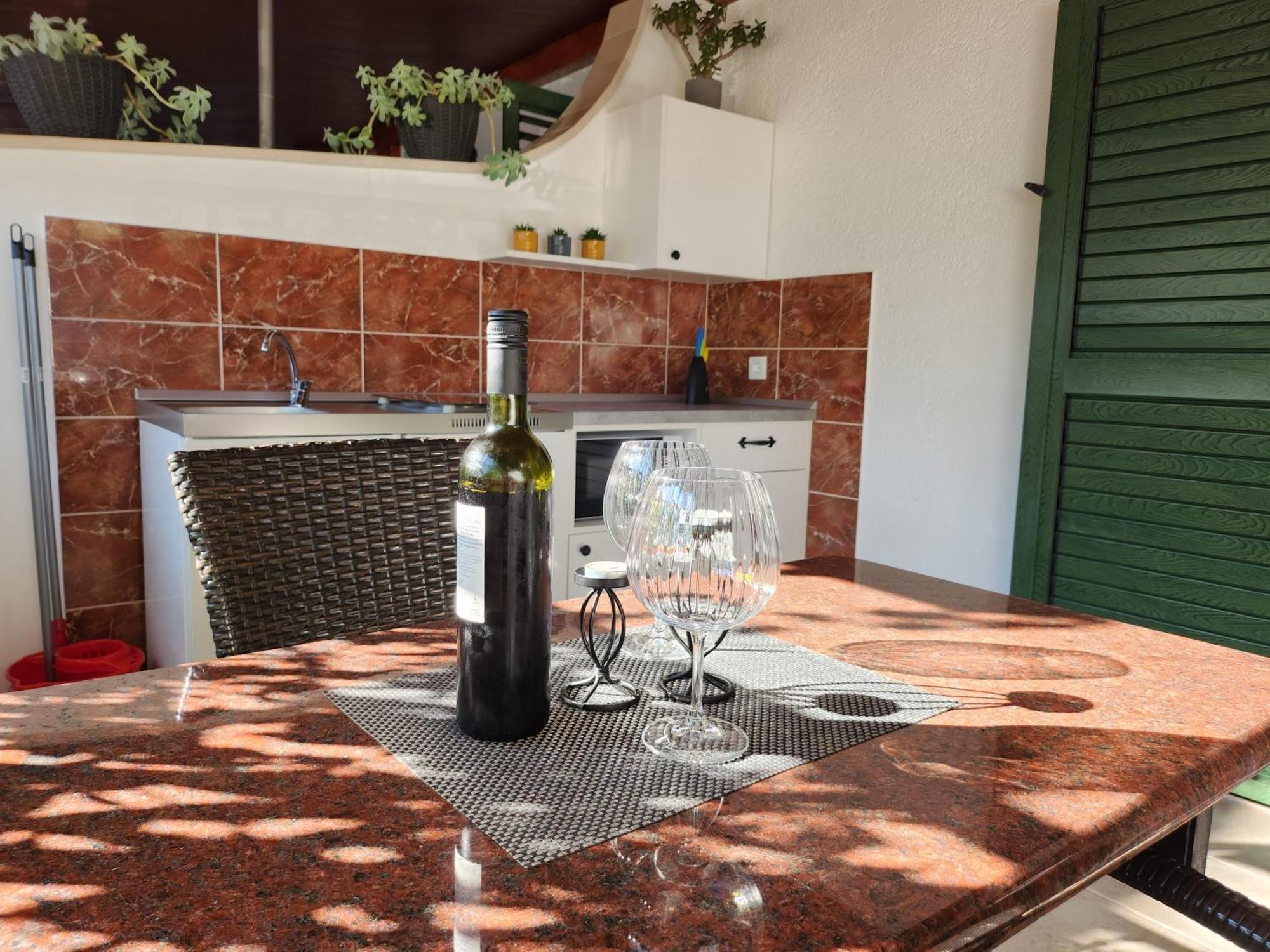 Apartmani Dijana Podgora Exterior foto