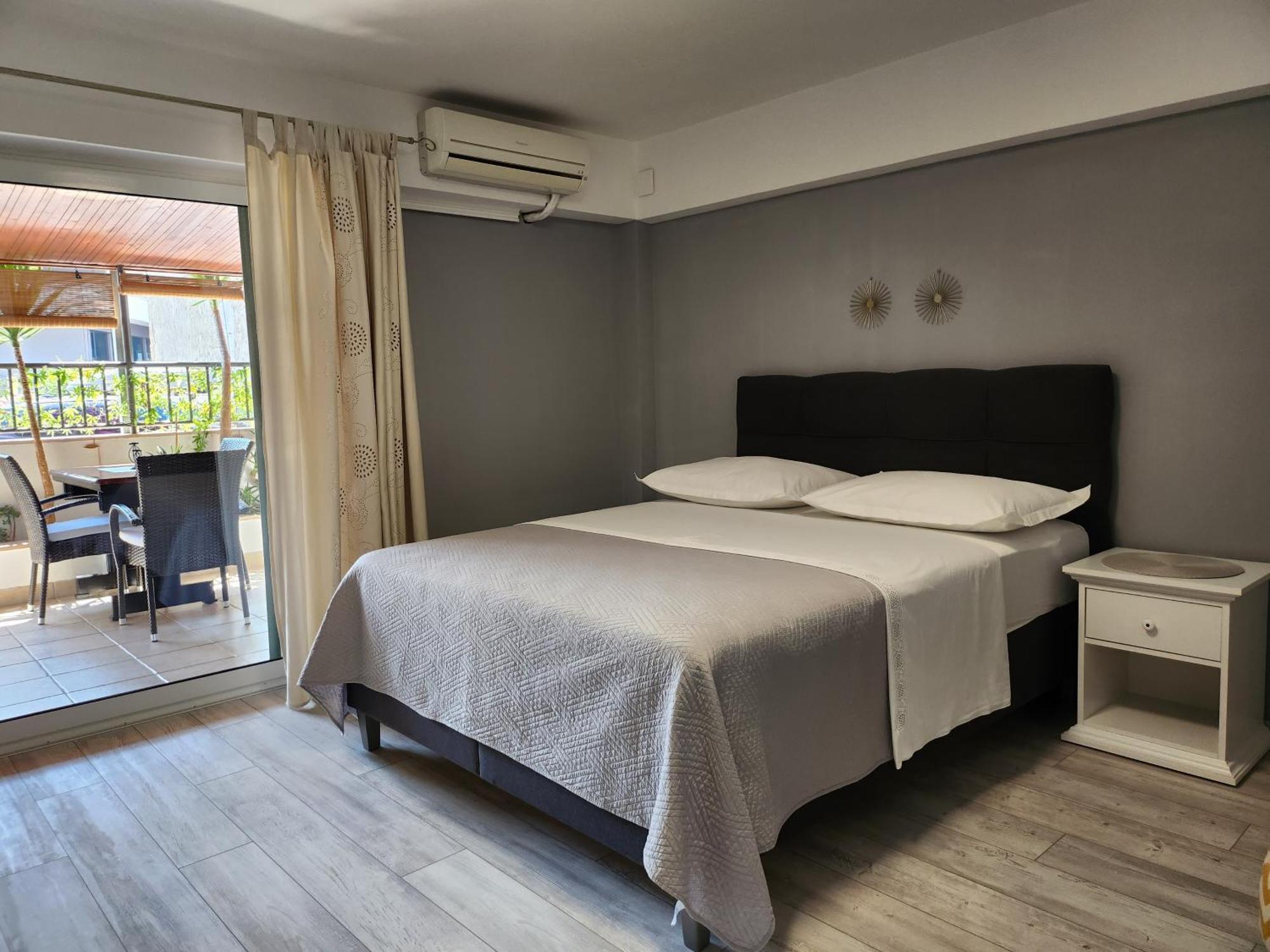 Apartmani Dijana Podgora Exterior foto