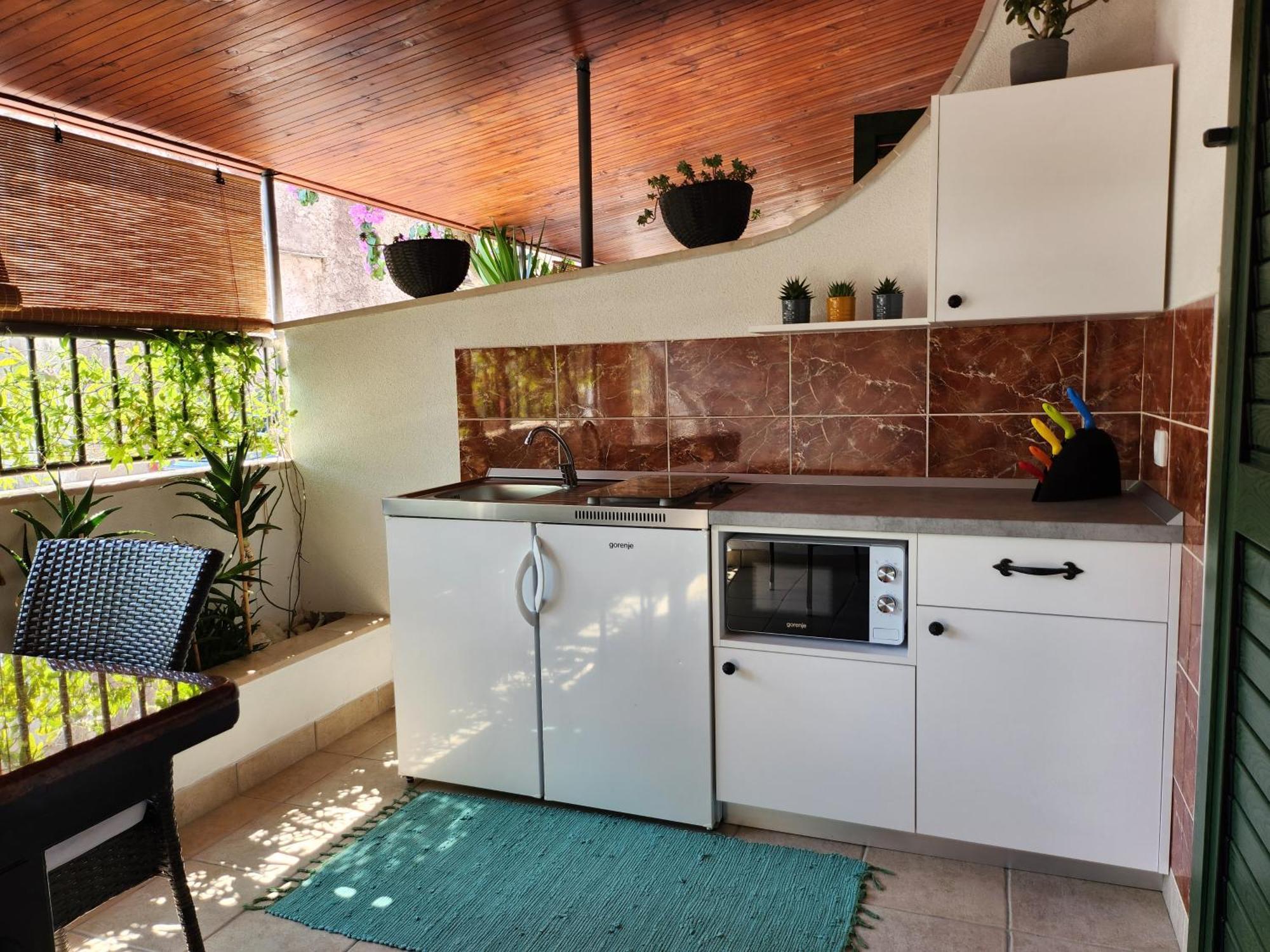 Apartmani Dijana Podgora Exterior foto